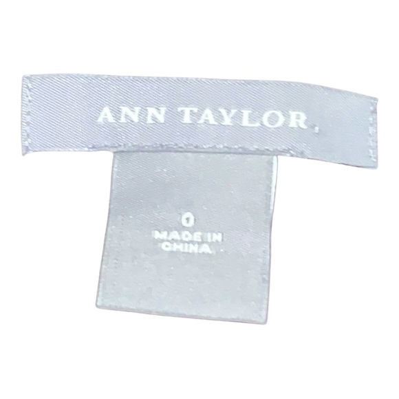 Women's Ann Taylor Fitted-Cropped Textured Jacket Sz 0 - Picture 3 of 3